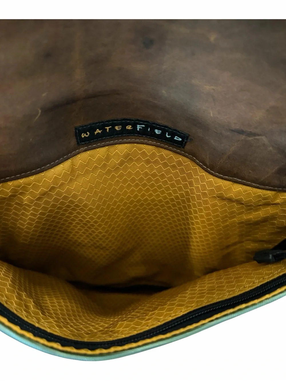Waterfield Men's Brown Leather Crossbody 17in large Messenger Bag